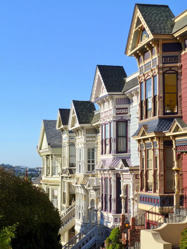 San Francisco's landmark: Painted Ladies